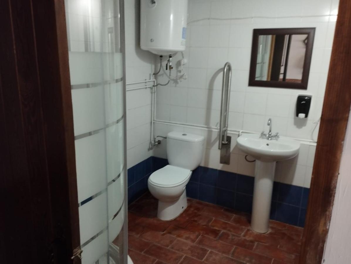 Apartamentos Rurales Puerta Del Sol Alcala del Jucar Exteriör bild